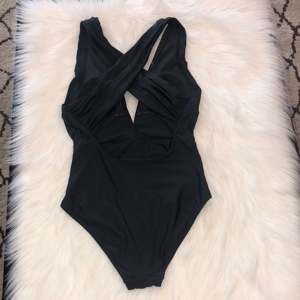 Anthropologie Allihop Zinnia Plunge One Piece Swim - Picture 6 of 8